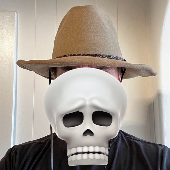 Cowboy Western Hat with Adjustable Brim! - Picture 6 of 7